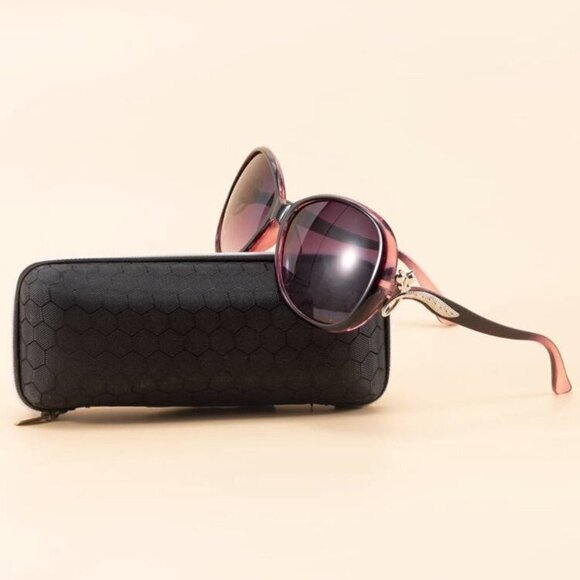 Purple Oversized Sunglasses Silver Butterfly Detail on Sides New in Case - Picture 4 of 8